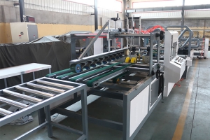 Fully Automatic Box Gluing Machine